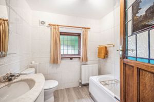 House Bathroom- click for photo gallery